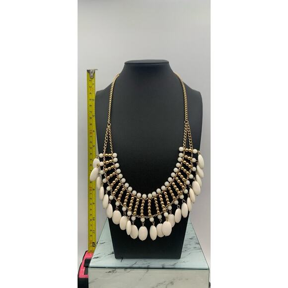 Gold Tone And White Dangly Beaded Statement Collar Bib Necklace - Picture 4 of 5